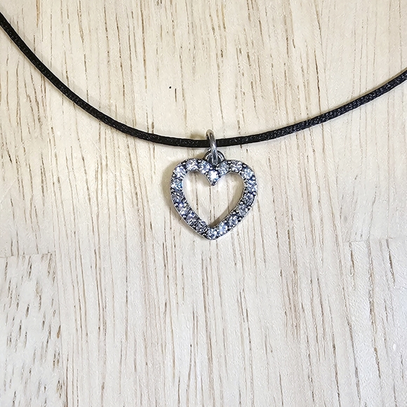 New✨️Heart Rhinestone Necklace - Picture 6 of 6
